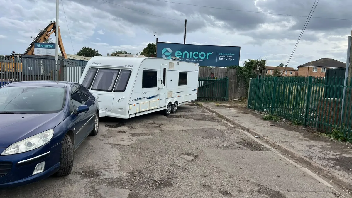 Compass Rallye 650 twin-axle caravan being collected after a quick sale