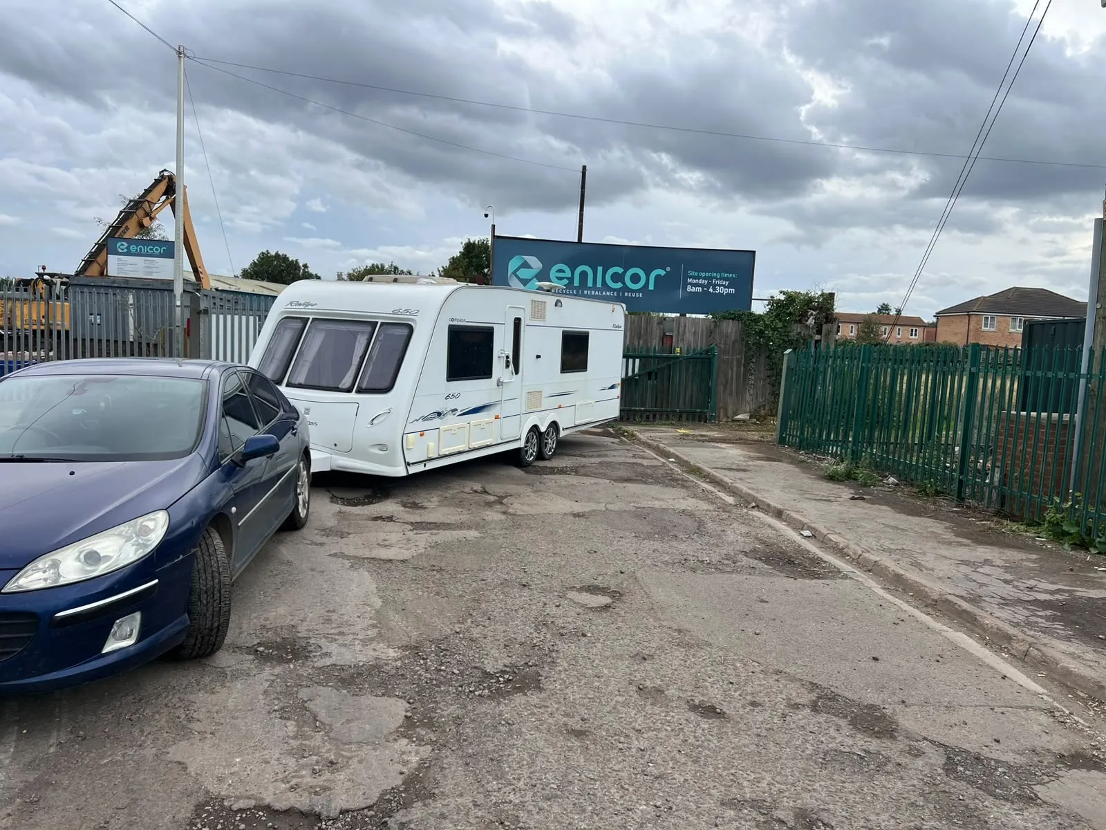 Photo of the Compass Rallye 650 Twin Axle